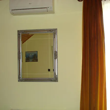 Royal Guest house 2*